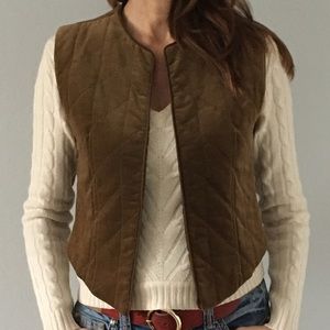 Ellen Tracy quilted velvet vest Size 8 light brown